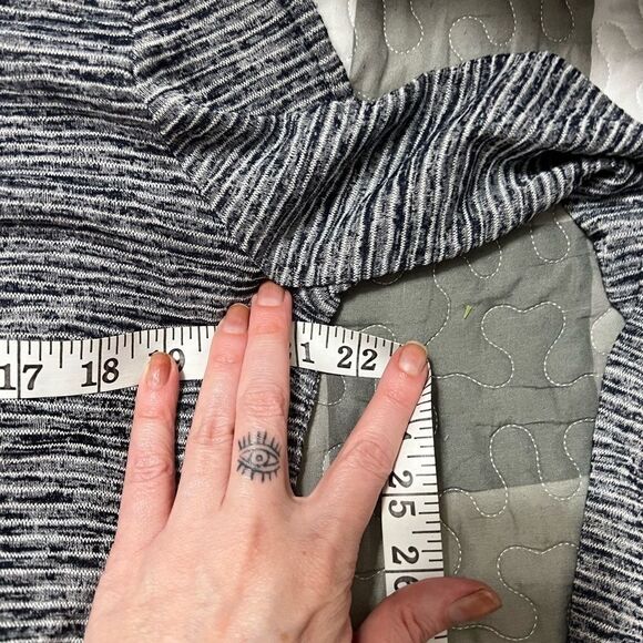 Athleta Breezy Long Sleeve small dark navy and white stripes - Picture 9 of 13